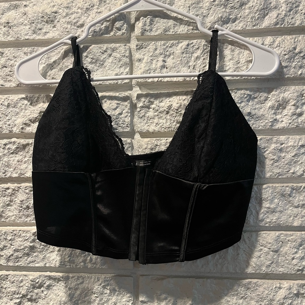 SHEIN Black Lace Detail Top